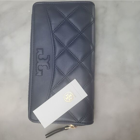 Tory Burch Savannah Quilted Leather ZIP AROUND wallet in Navy- NWT - Picture 8 of 10
